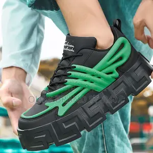 Photo - VERSACE Luxury Sneakers Master Quality