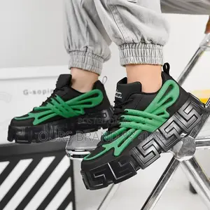 Photo - VERSACE Luxury Sneakers Master Quality