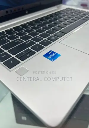 New Laptop HP EliteBook 840 G8 16GB Intel Core I7 SSD 512GB