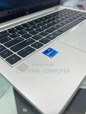 New Laptop HP EliteBook 840 G8 16GB Intel Core I7 SSD 512GB