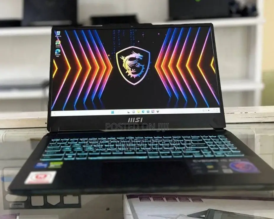 New MSI Creator 17 B11uh-416 16GB Intel Core I7 SSHD (Hybrid) 512GB