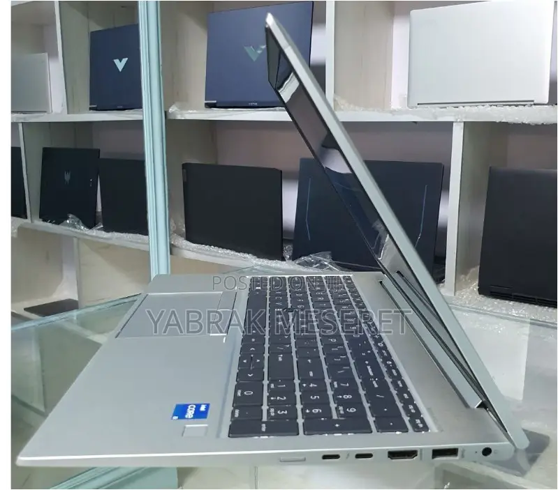 New Laptop HP EliteBook 850 G8 8GB Intel Core I5 SSD 512GB
