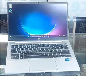 Photo - New Laptop HP ProBook 430 G8 16GB Intel Core i5 SSD 512GB