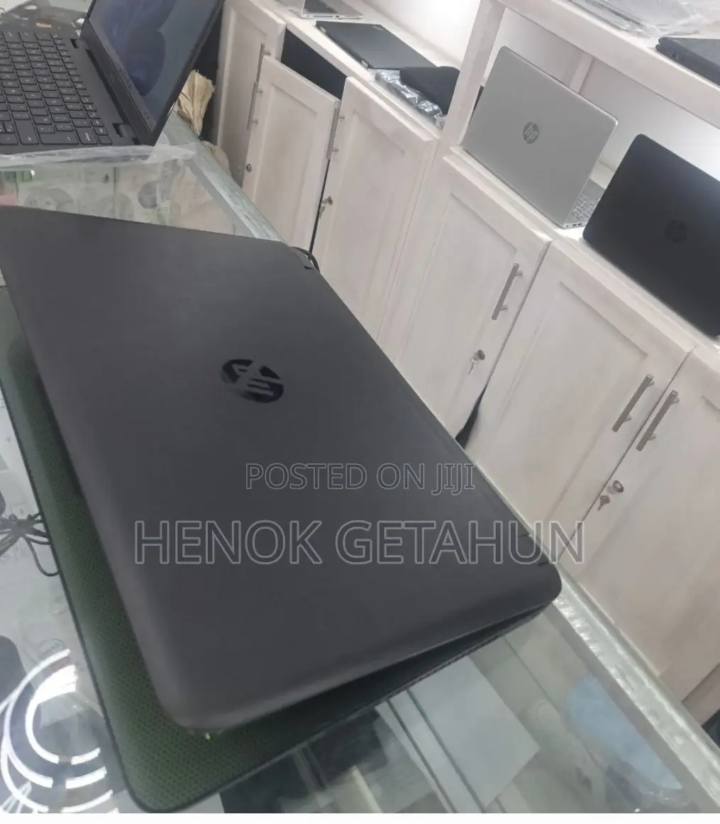 New Laptop HP Pavilion 15 8GB Intel Core I5 HDD+SSD 1T