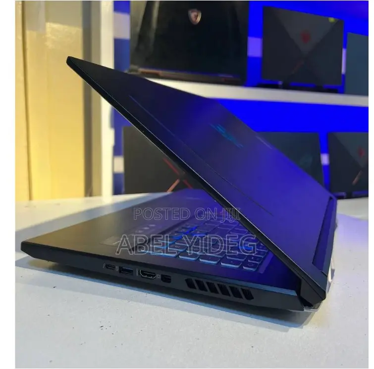 New Laptop Acer Predator Helios 300 16GB Intel Core I9 SSD 512GB