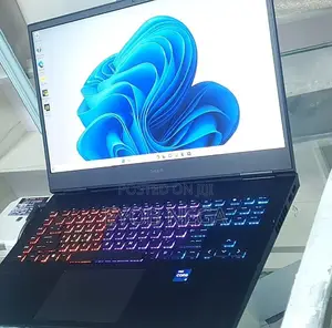 Photo - New Laptop HP Omen 17 16GB Intel Core I7 SSD 1T