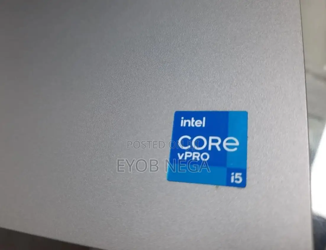 New Laptop Dell Latitude 5529 16GB Intel Core I5 SSD 512GB