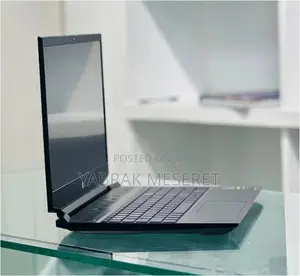 New Laptop HP Pavilion 15 16GB AMD Ryzen 5 SSD 1T