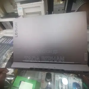 New Laptop Lenovo Legion 7 16GB AMD Ryzen 7 SSD 512GB