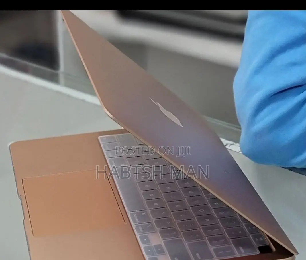 New Laptop Apple MacBook Air 2020 M1 8GB Apple M1 SSD 256GB