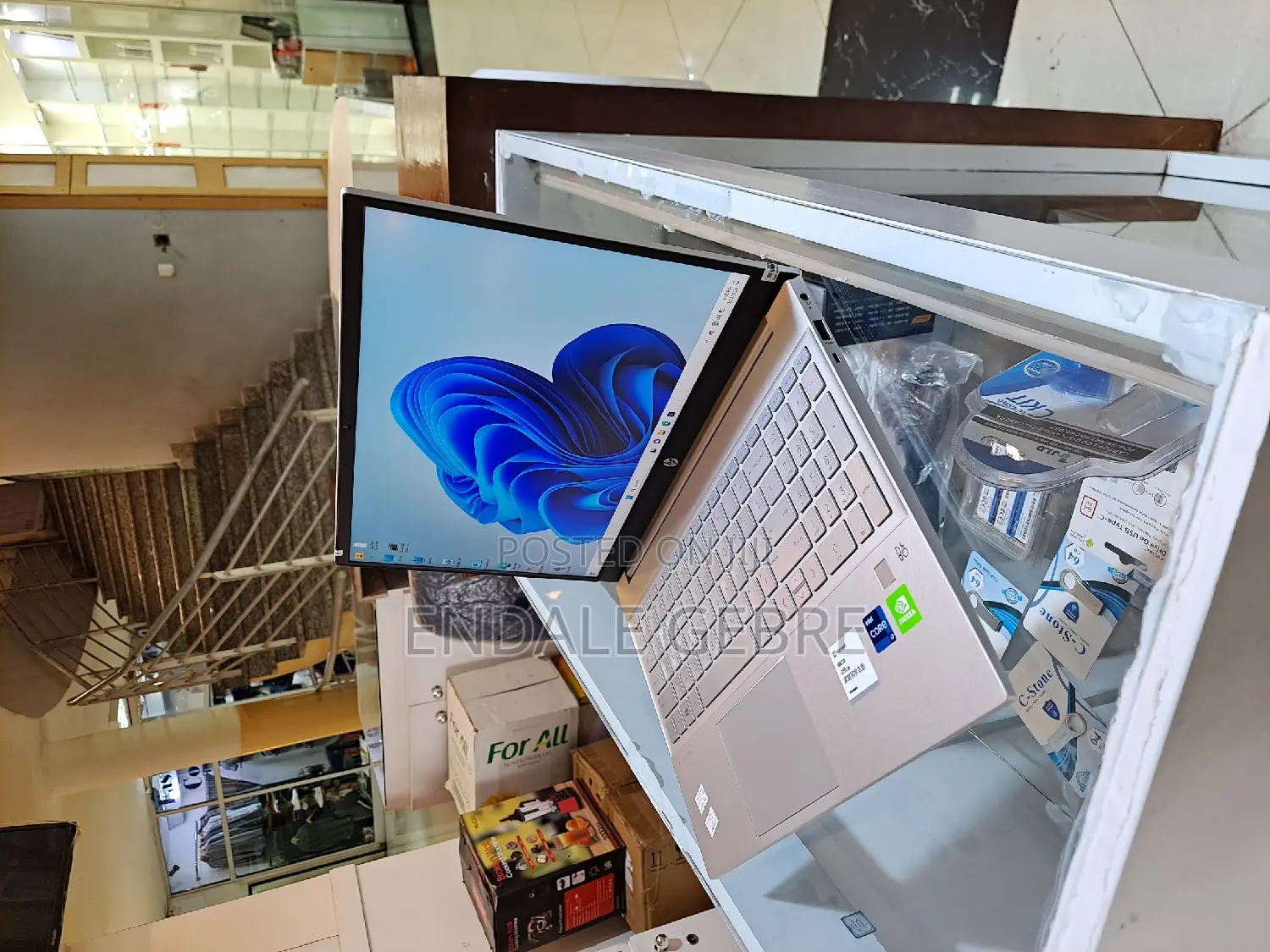 New Laptop HP Pavilion 15 16GB Intel Core I7 SSD 512GB