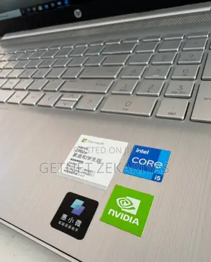 Photo - New Laptop HP Stream Notebook 16GB Intel Core I5 SSD 512GB