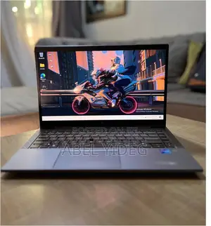 New Laptop HP ZBook Studio 8GB Intel Core I5 SSD 256GB