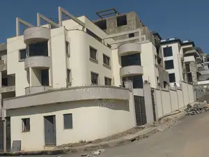 Photo - 5bdrm House in Cmc ተራራ ላይ ሁሉም ከተማዋን, Bole for sale