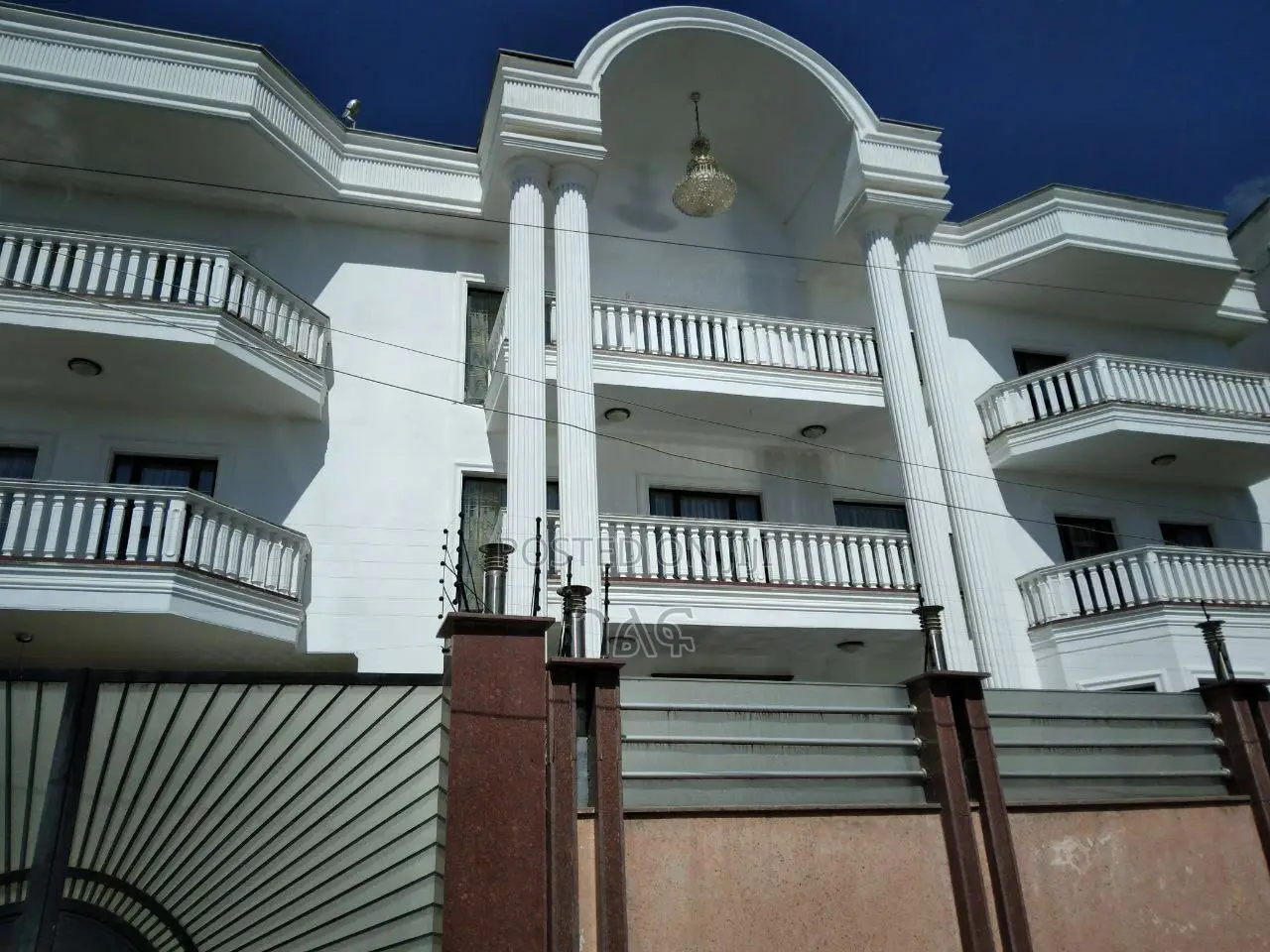 5bdrm House in መገናኛ ቶፕ ቪው ቅንጡ መኖሪያ, Yeka for sale