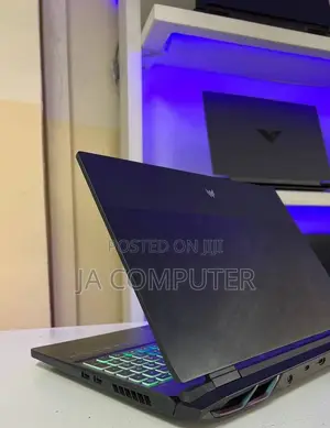 Photo - New Laptop Acer Predator Helios 300 32GB Intel Core I7 SSD 1T