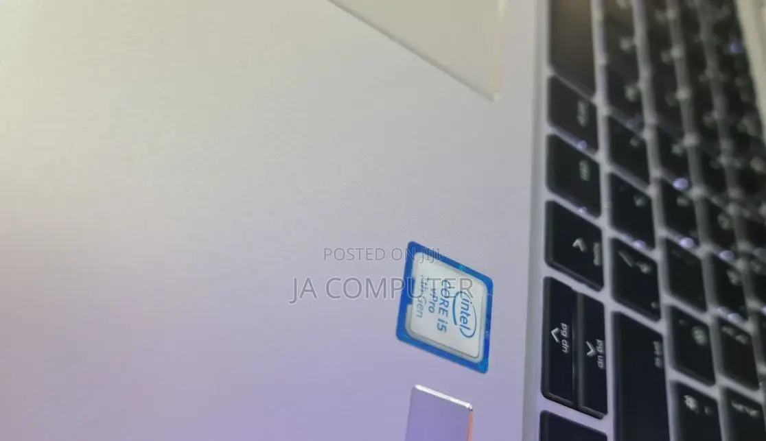 New Laptop HP EliteBook X360 1030 G2 8GB Intel Core I7 SSD 256GB