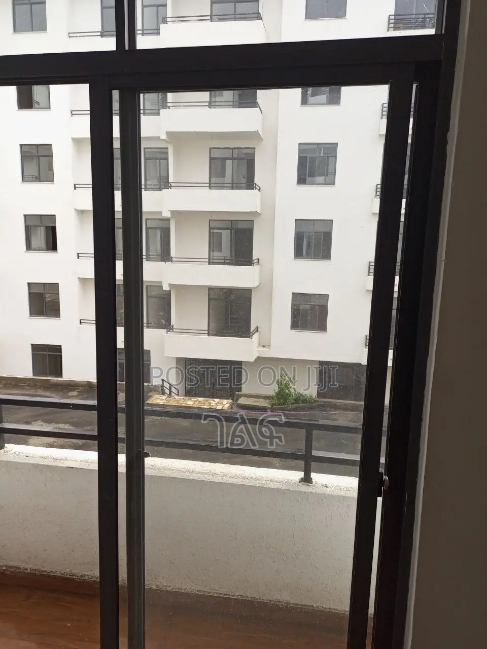 2bdrm Apartment in አያት አምባሳደር#አስቸኳይ_ሽያጭ, Yeka for sale