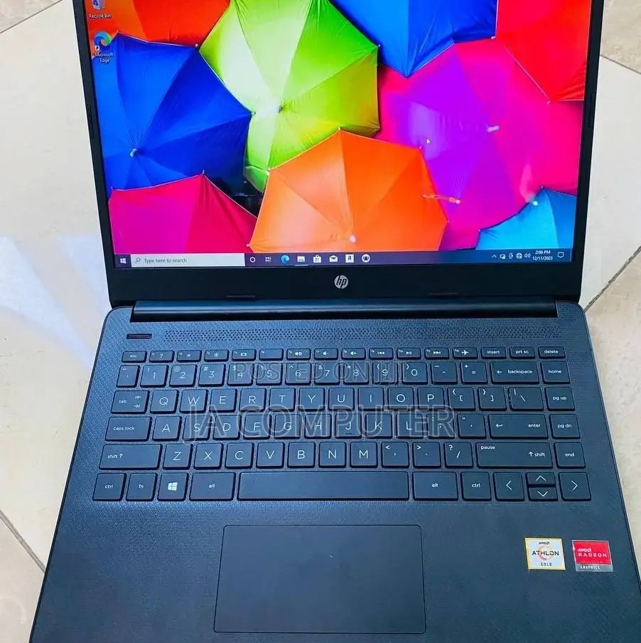 New Laptop HP Stream Notebook 8GB AMD Ryzen 5 SSD 256GB