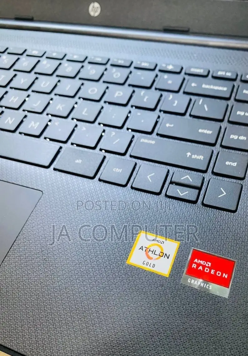 New Laptop HP Stream Notebook 8GB AMD Ryzen 5 SSD 256GB