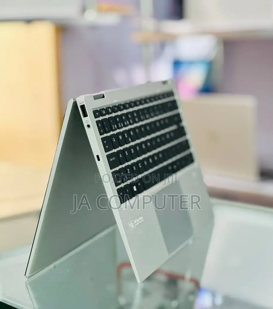 New Laptop HP EliteBook X GB Intel Core I7 SSD 256GB