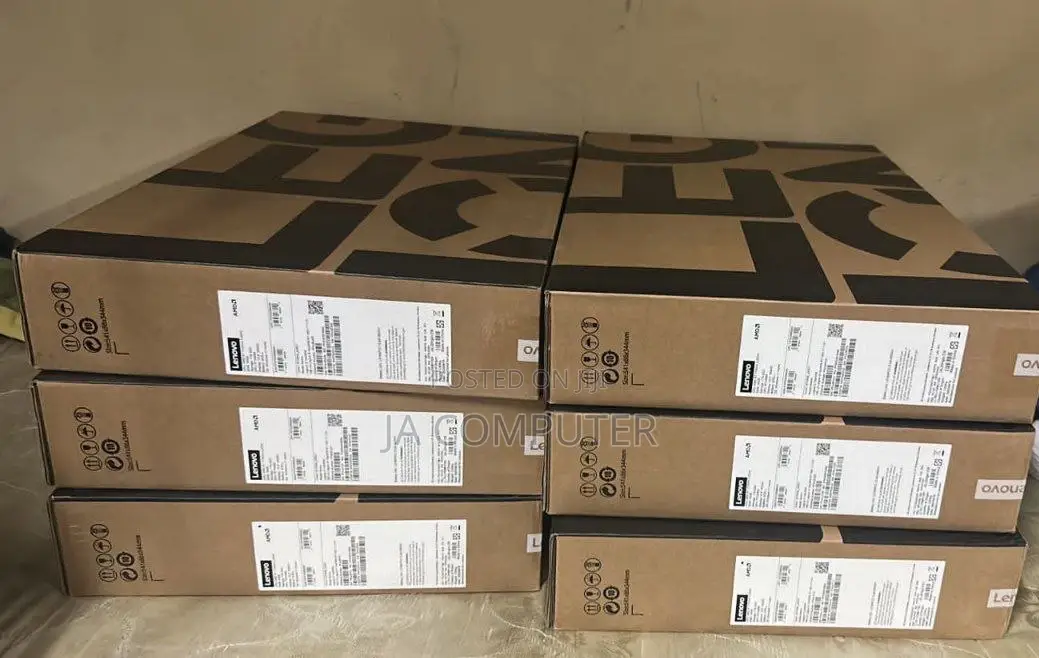 New Laptop Lenovo Legion 5 16GB AMD Ryzen 7 SSD 512GB