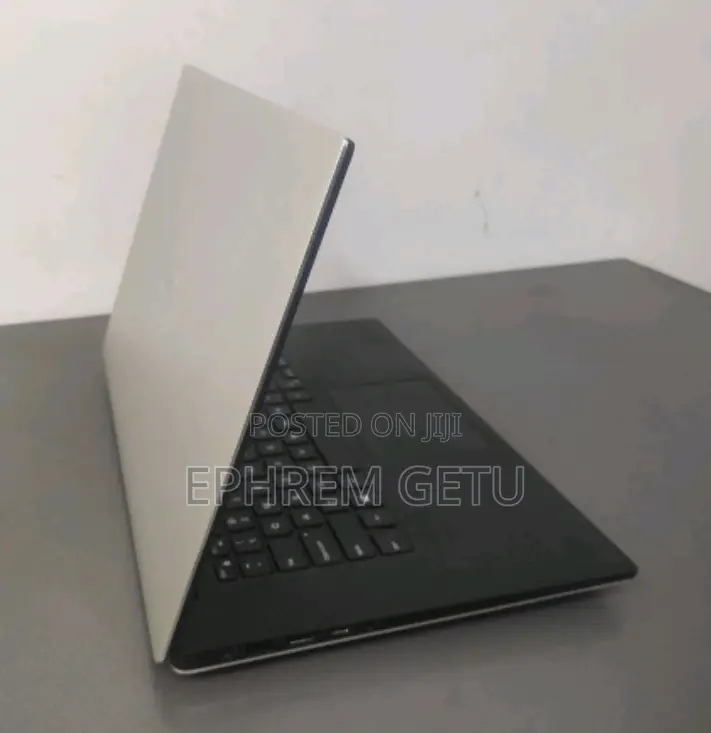 New Laptop Dell XPS 15 32GB Intel Core I7 SSD 1T