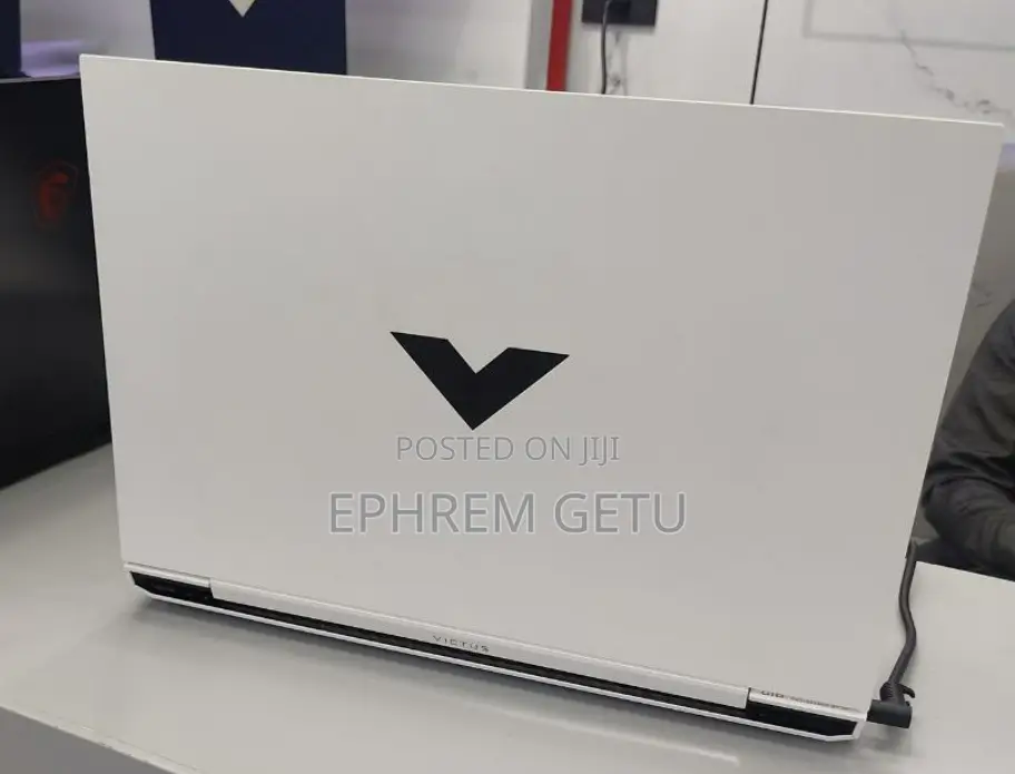 New Laptop HP Victus 15 16GB Intel Core I7 SSD 512GB