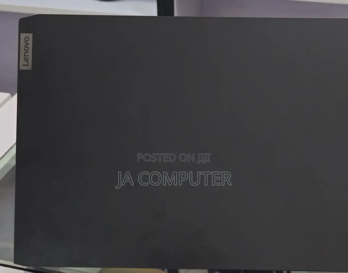 New Laptop Lenovo Ideapad 3 8GB AMD Ryzen 5 SSD 512GB