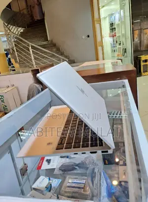 New Laptop HP EliteBook 1040 G6 16GB Intel Core I7 SSD 512GB