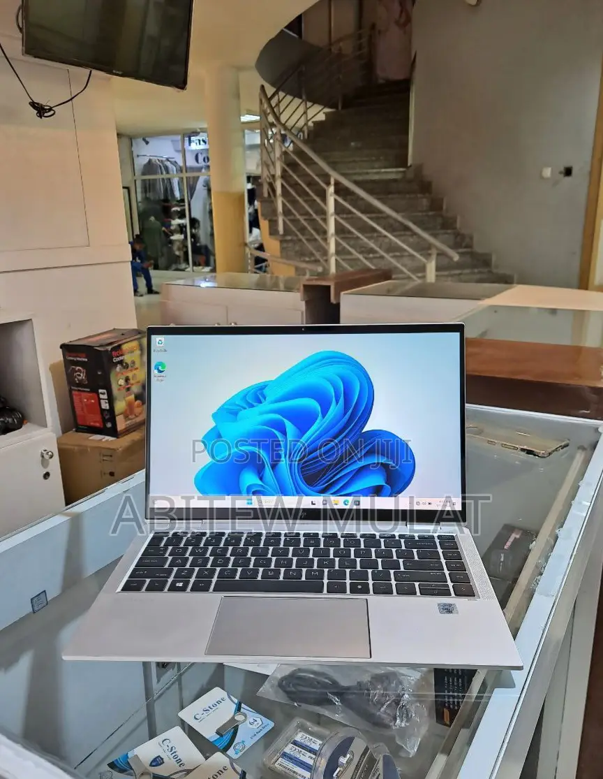 New Laptop HP EliteBook 1040 G6 16GB Intel Core I7 SSD 512GB