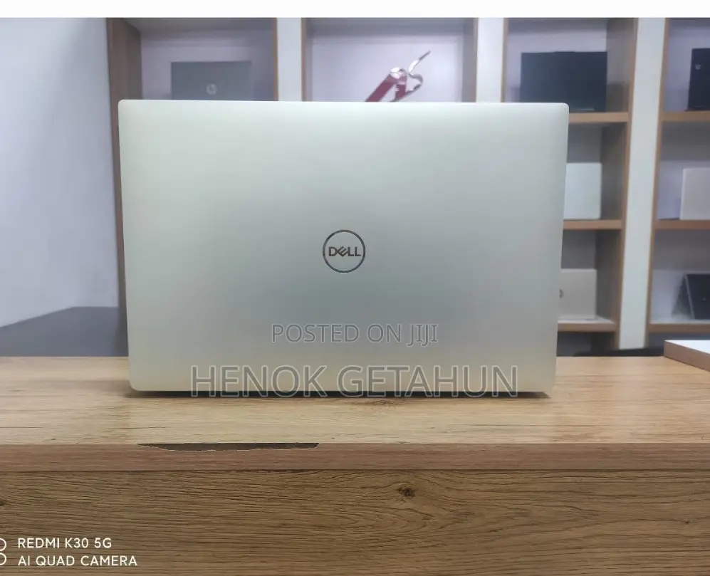 New Laptop Dell XPS 15 32GB Intel Core I7 SSD 512GB