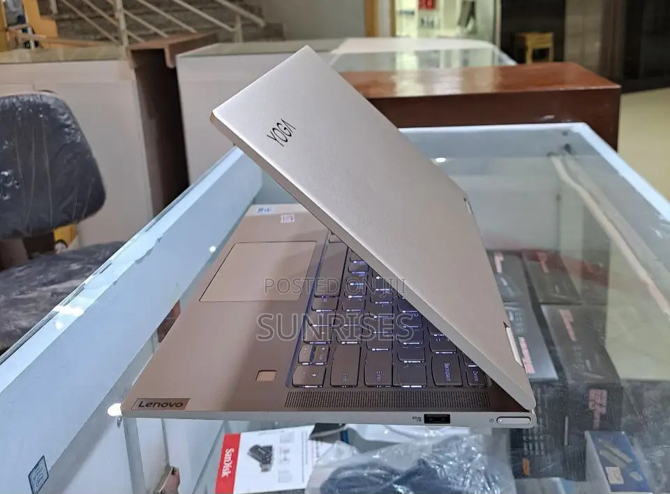 New Laptop Lenovo Yoga C740 16GB Intel Core I5 SSD 512GB