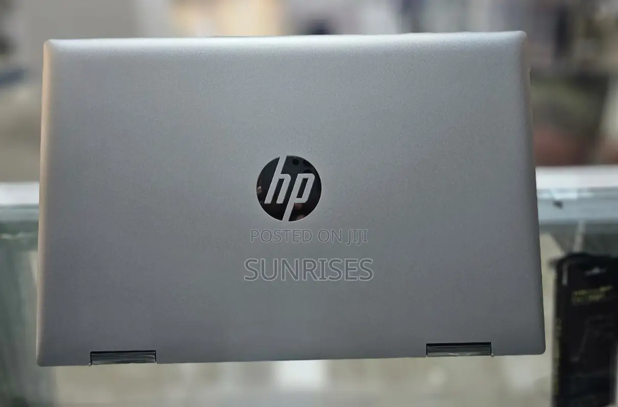 New Laptop HP Pavilion 13 X360 8GB Intel Core I5 SSD 512GB