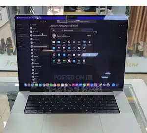 Photo - New Laptop Apple MacBook Pro M1 32GB Apple M1 Pro SSD 512GB