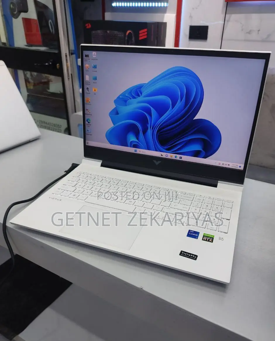 New Laptop HP Victus 15 16GB Intel Core I7 SSD 512GB