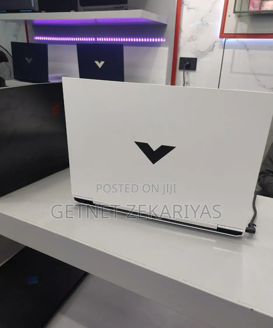 New Laptop HP Victus 15 16GB Intel Core I7 SSD 512GB