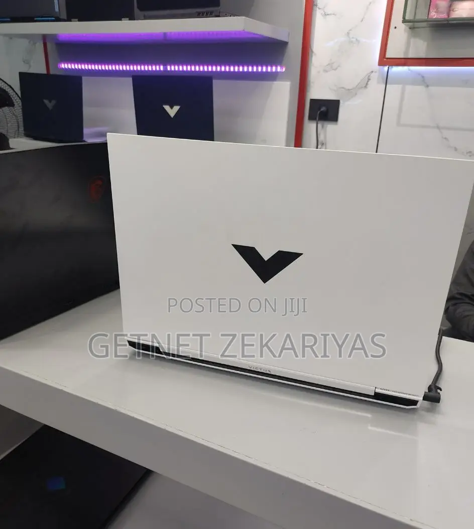 New Laptop HP Victus 15 16GB Intel Core I7 SSD 512GB