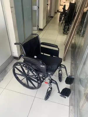 Drive Medical Silver Sport 1 Wheelchair With Swing Away