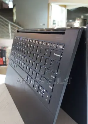 Photo - New Laptop Lenovo 16GB Intel Core I7 SSD 512GB