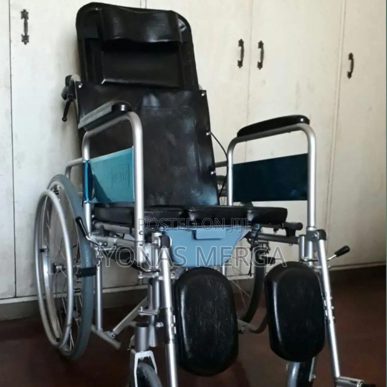 Bed/Toilet Wheelchair Saviour Chem Reclining Wheelchair