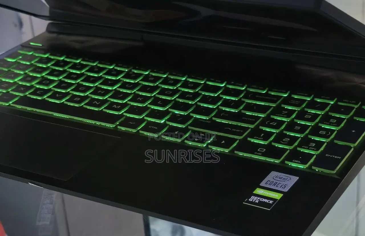 New Laptop HP Pavilion Power 15 16GB Intel Core I5 SSD 512GB