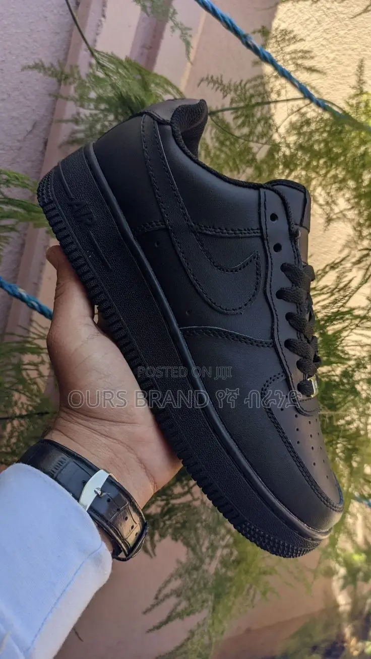 Medium Quality Nike Air Force Black Shoes