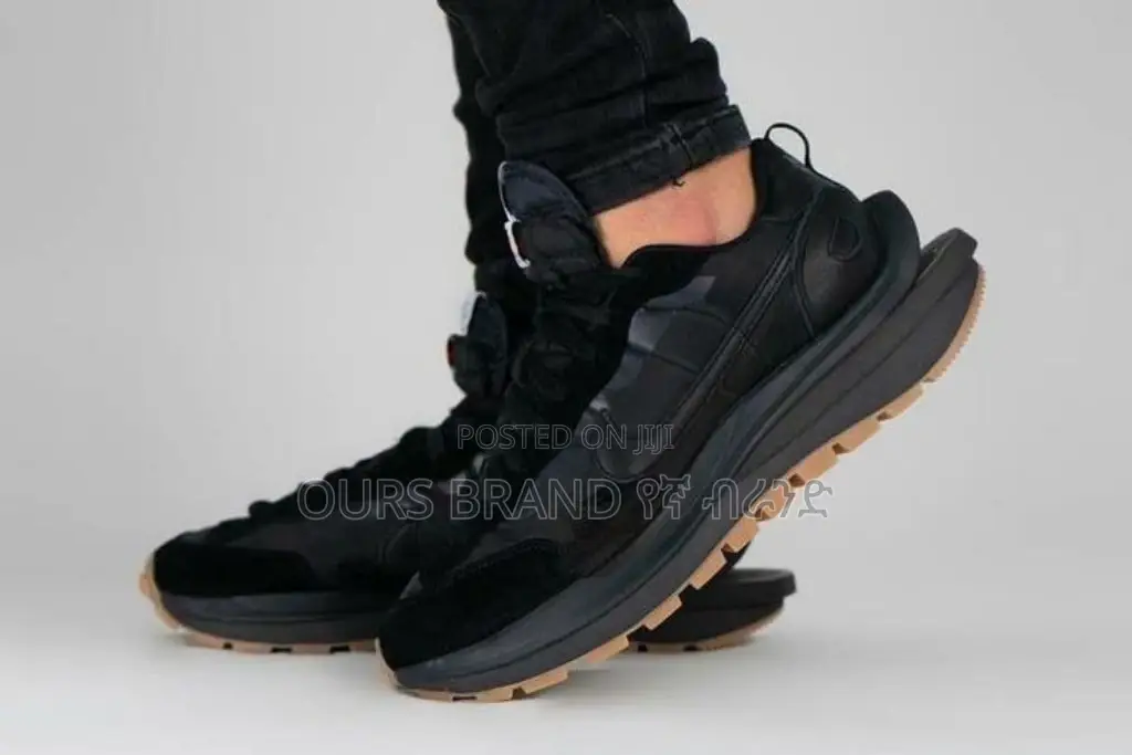 Sacai X Nike Vapor Waffle "Black /Gum" Mas