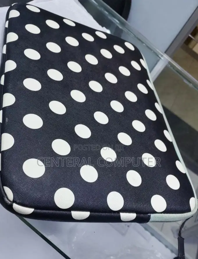 New Laptop Apple MacBook Pro 2019 32GB Intel Core I9 SSD 1T