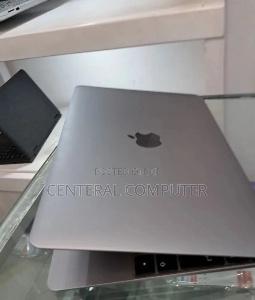 New Laptop Apple MacBook Air 2017 8GB Intel Core I5 SSD 512GB