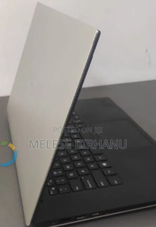 New Laptop Dell XPS 15 32GB Intel Core I7 SSD 1T