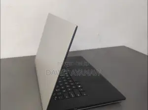 New Laptop Dell 32GB Intel Core I7 SSD 1T