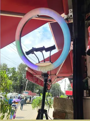 Photo - Ring Light 18inch