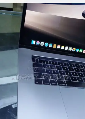 New Laptop Apple MacBook Pro 2019 32GB Intel Core I9 SSD 1T